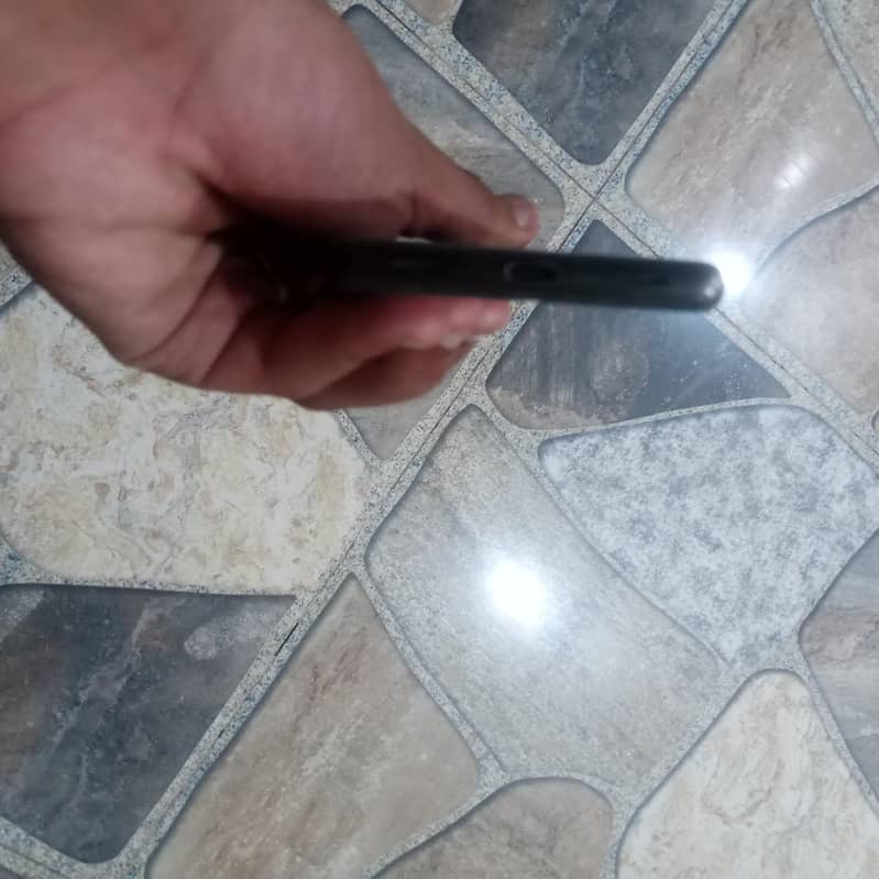 Google Pixel 6a 3