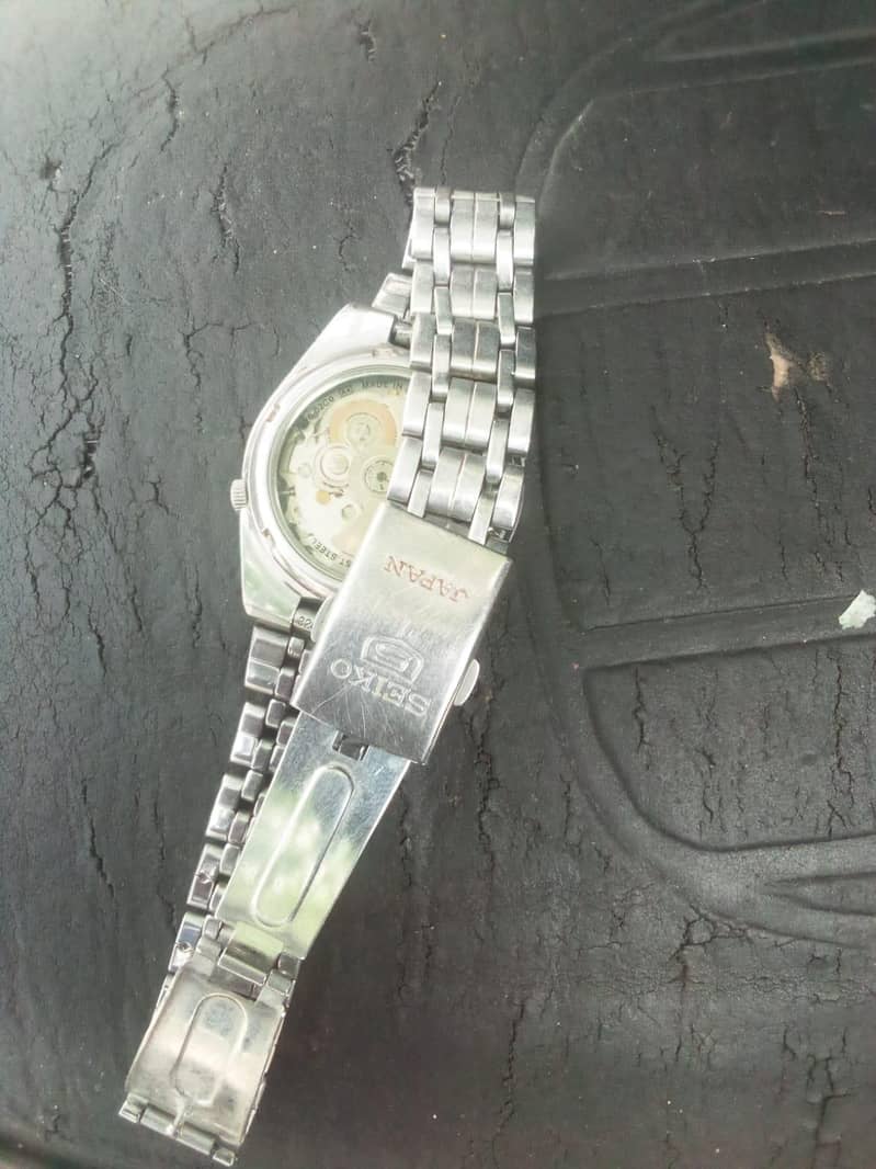 Seiko 5 2