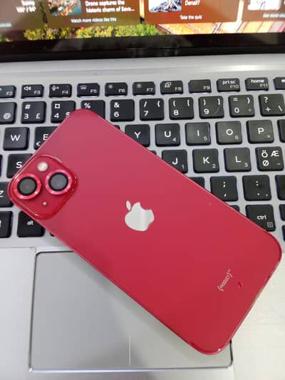 Apple iPhone 13