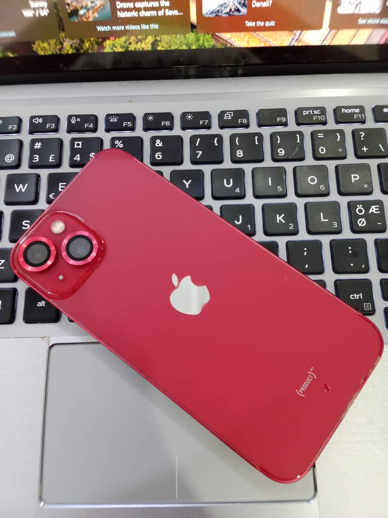 Apple iPhone 13 0