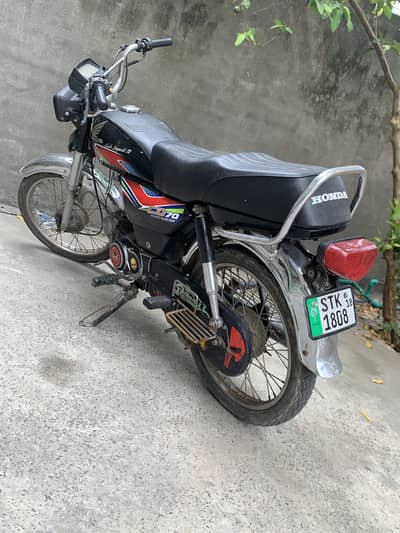 Honda CD70 2018