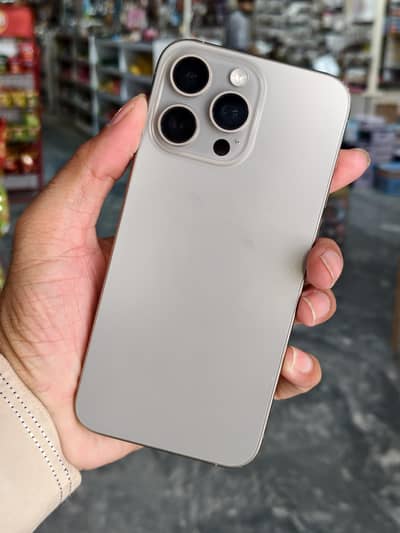 Apple iPhone 15 Pro Max 256 gb 88 health