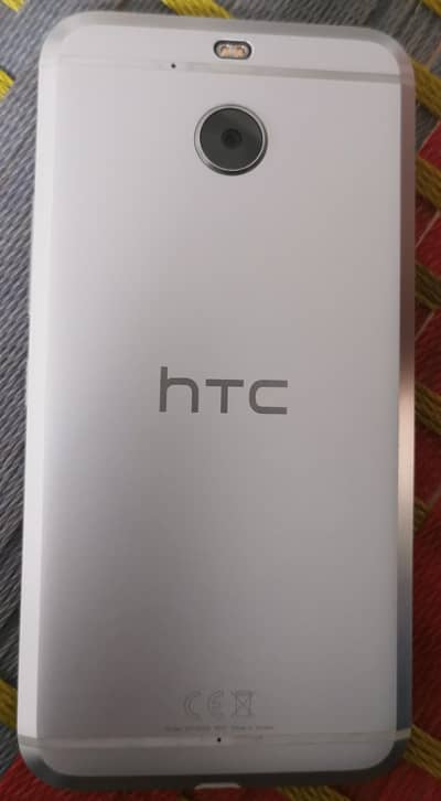HTC 10 evo