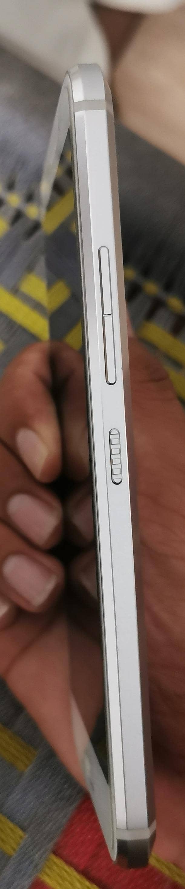 HTC 10 evo 3