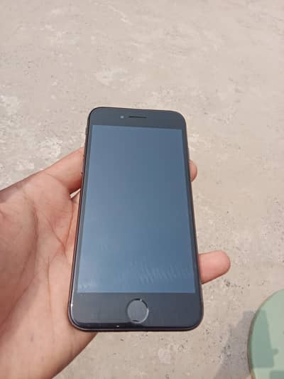 iPhone 8