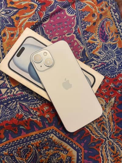 Apple iPhone 15