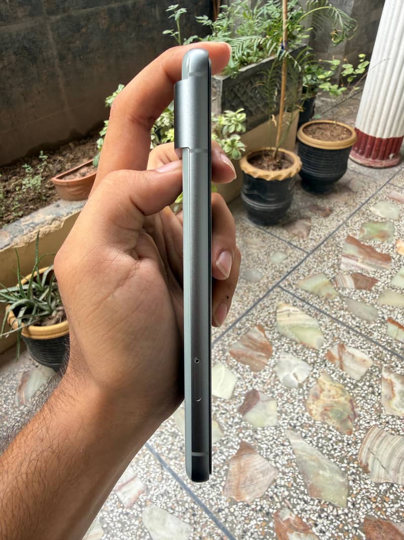 Google Pixel 8 1