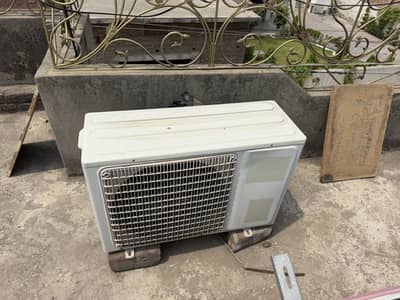 Orient Dc inverter 1.5 tone working ok