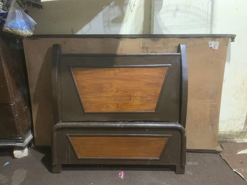 single bed 0