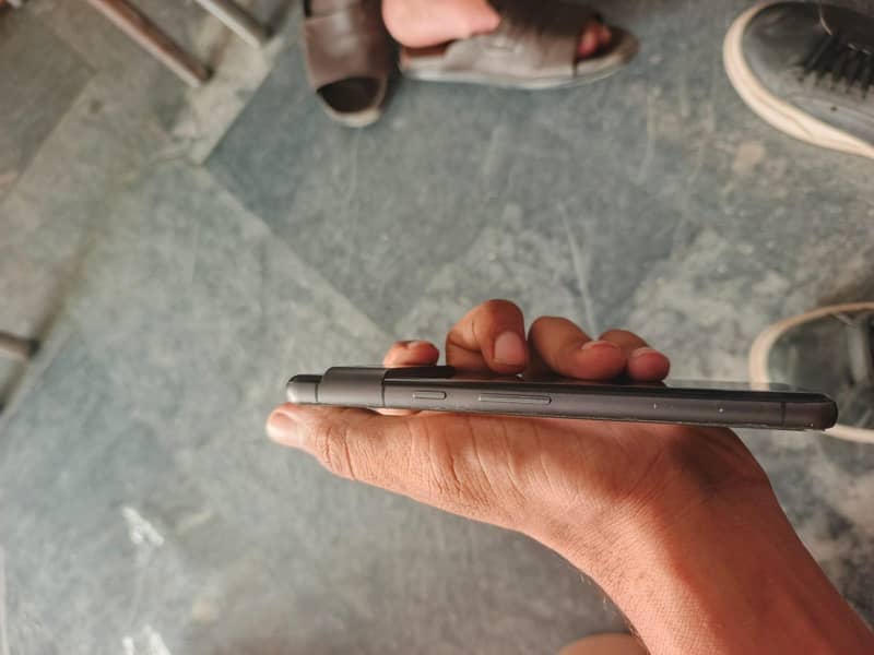 Google Pixel 7 5