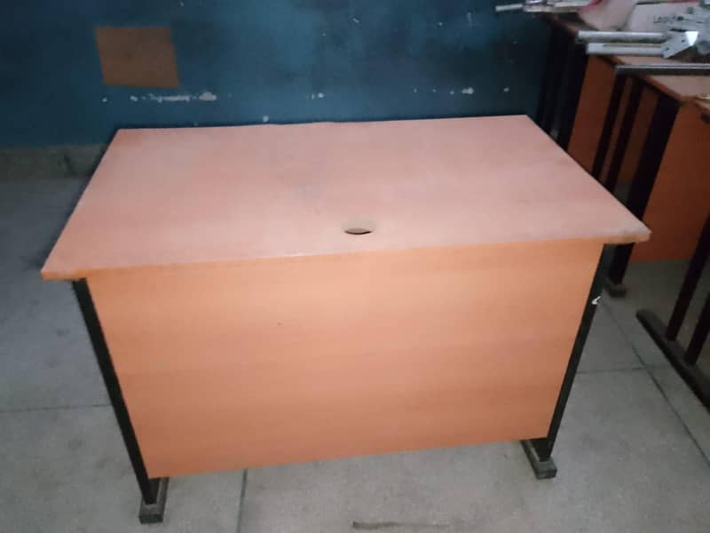 work station 4