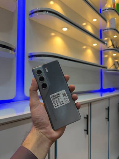 Tecno CAMON 40 Pro
