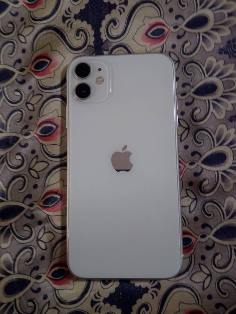 Apple iPhone 11 0