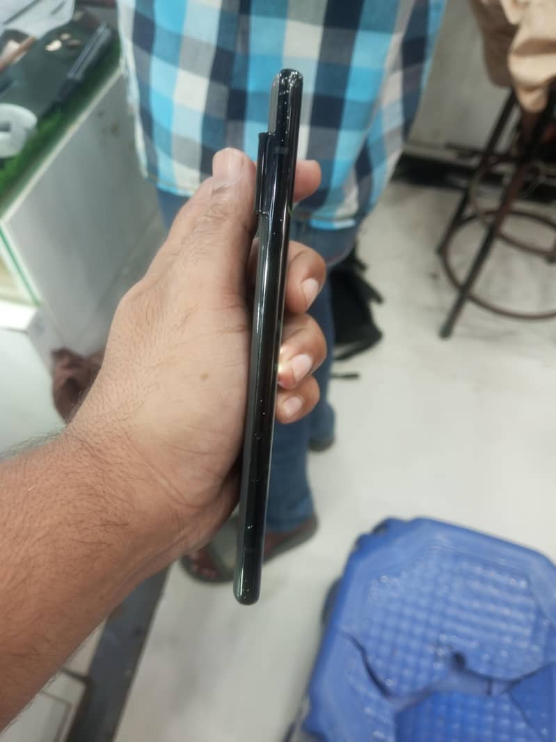 Google Pixel 6 Pro 2
