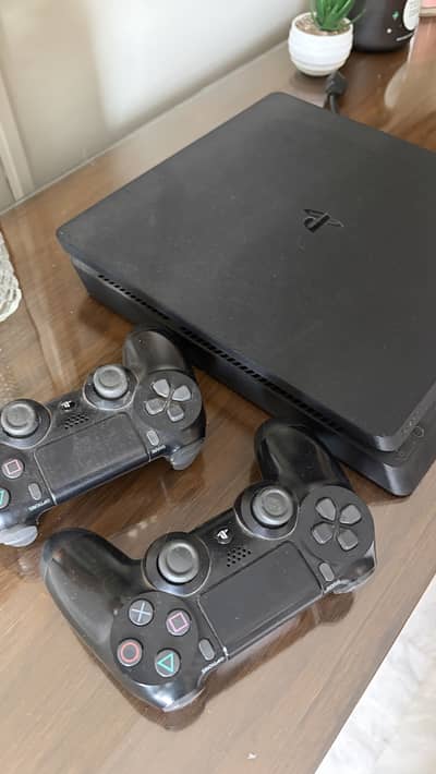 Ps4 Slim for sale with 2 controllers
