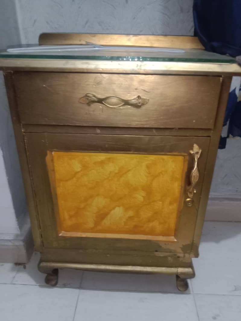 two side tables 0