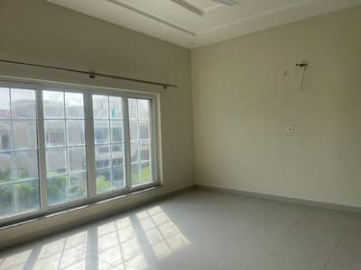 Get A 10 Marla Upper Portion For Rent In Bahria Enclave - Sector A