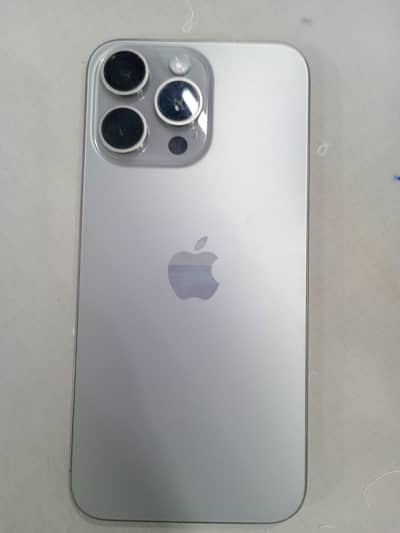 Apple iPhone 15 Pro Max