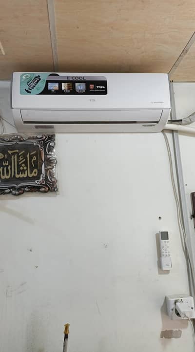 TCL 1 ton inverter Ac 10/10ondition all ok only 11 month use