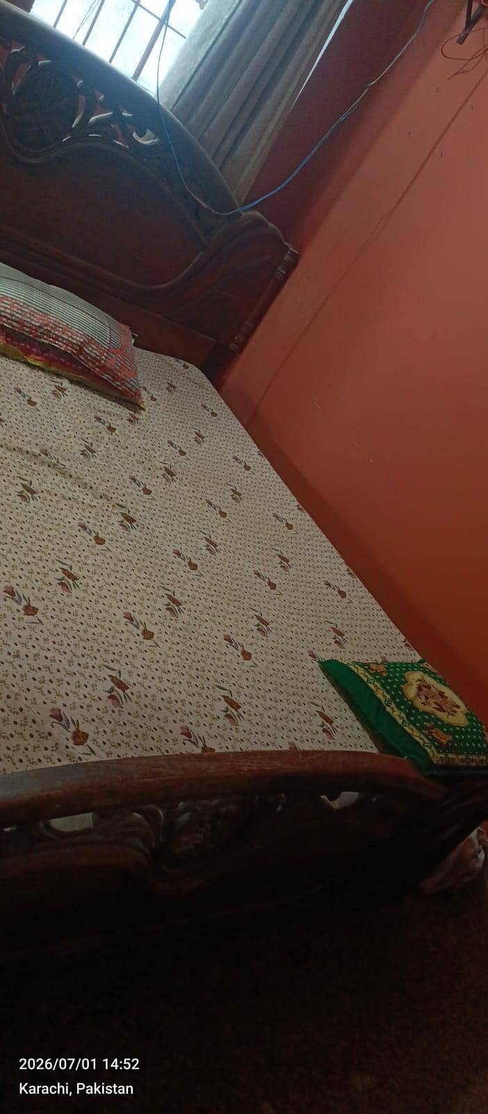 king bed 1