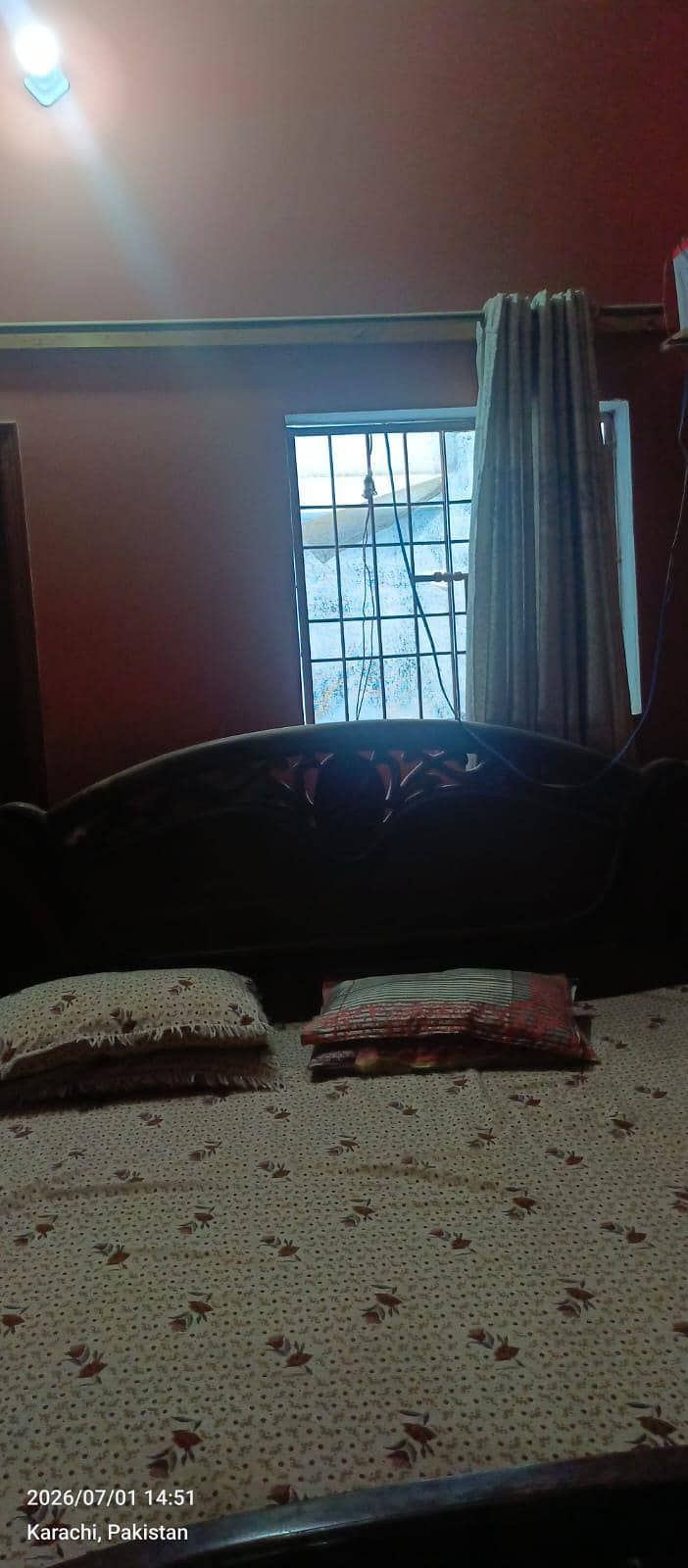king bed 3