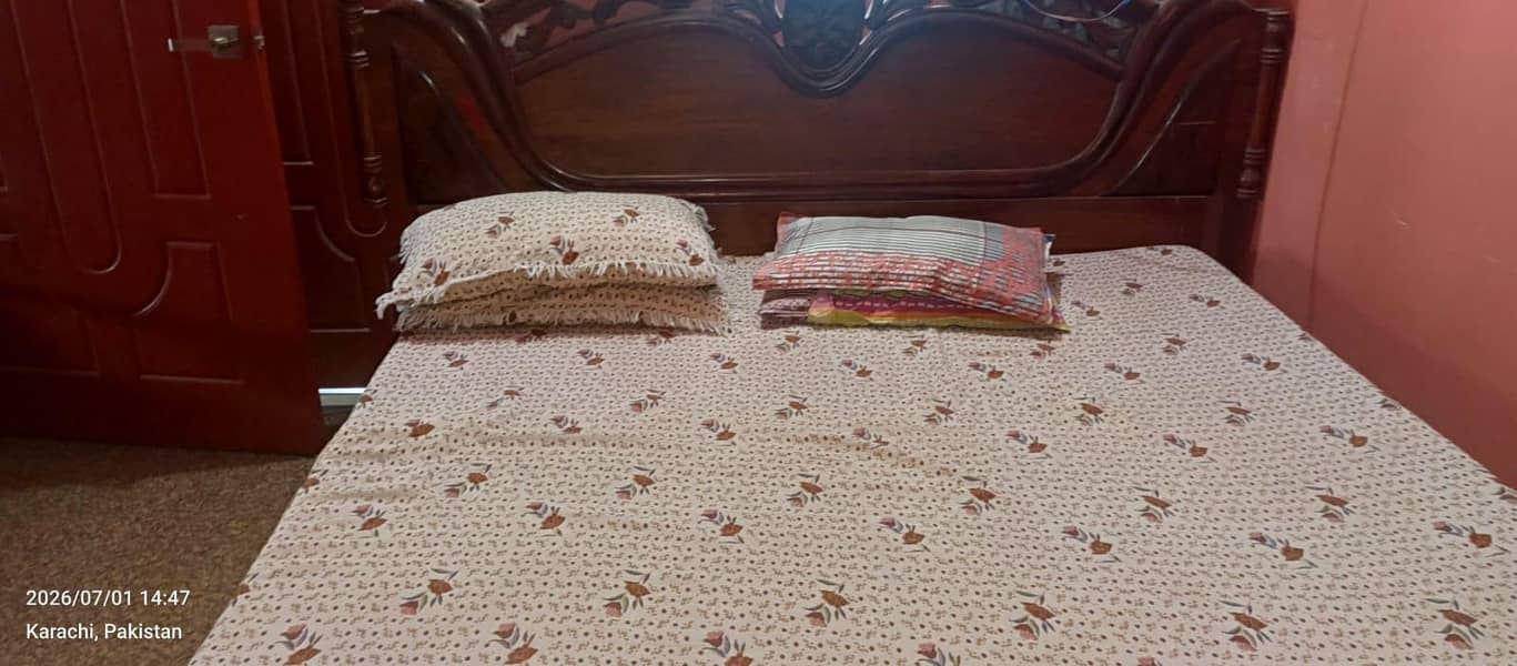 king bed 4