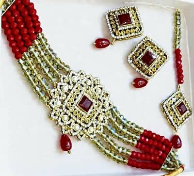 bridal and party wear jewllery set condtion 10/10