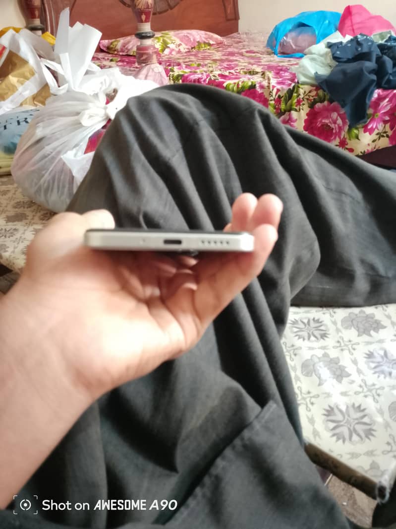 Xiaomi POCO C75 4