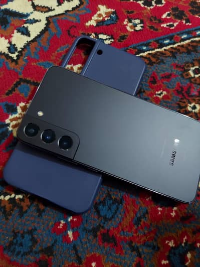 Samsung Mobile S22 Plus