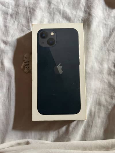 Apple iPhone 13