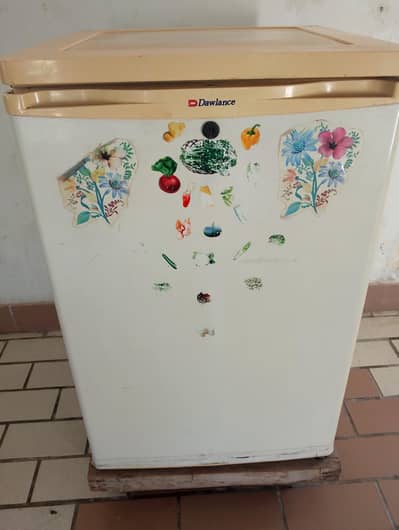 Dowlance Refrigerator single door
