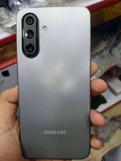 Samsung Mobile A17 256gb grey clr