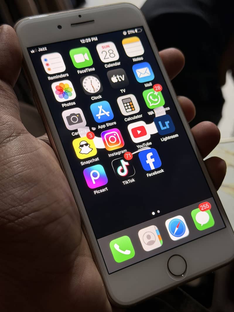 Iphone 8plus 4