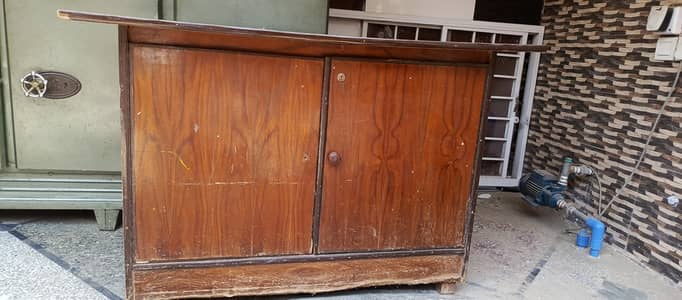 used furniture & safe (iron)