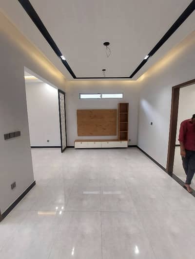Commercial Space Available for Rent Location: Gulshan-e-Iqbal, Block 13-D1, Main Road Area: 200 Sq. Yards 1st Floor Available 2nd Floor Available Rent Demand: PKR 150,000 Prime Main Road Location Ideal for Office, Software House, Clinic, Gym, Academy & Other Commercial Activities *Code(16670)*