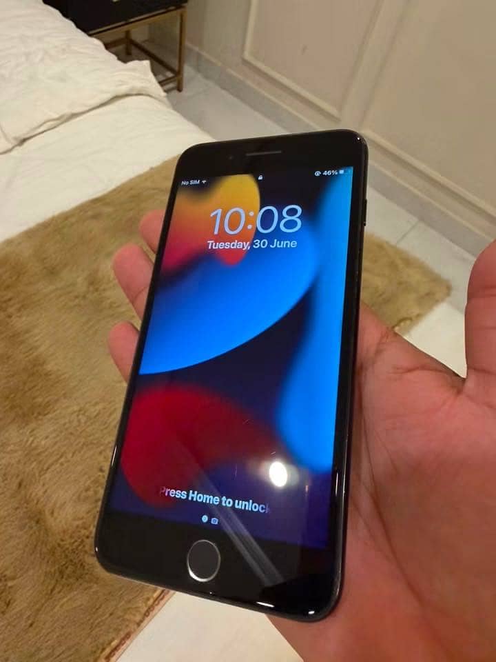 Apple iPhone 7 Plus 1