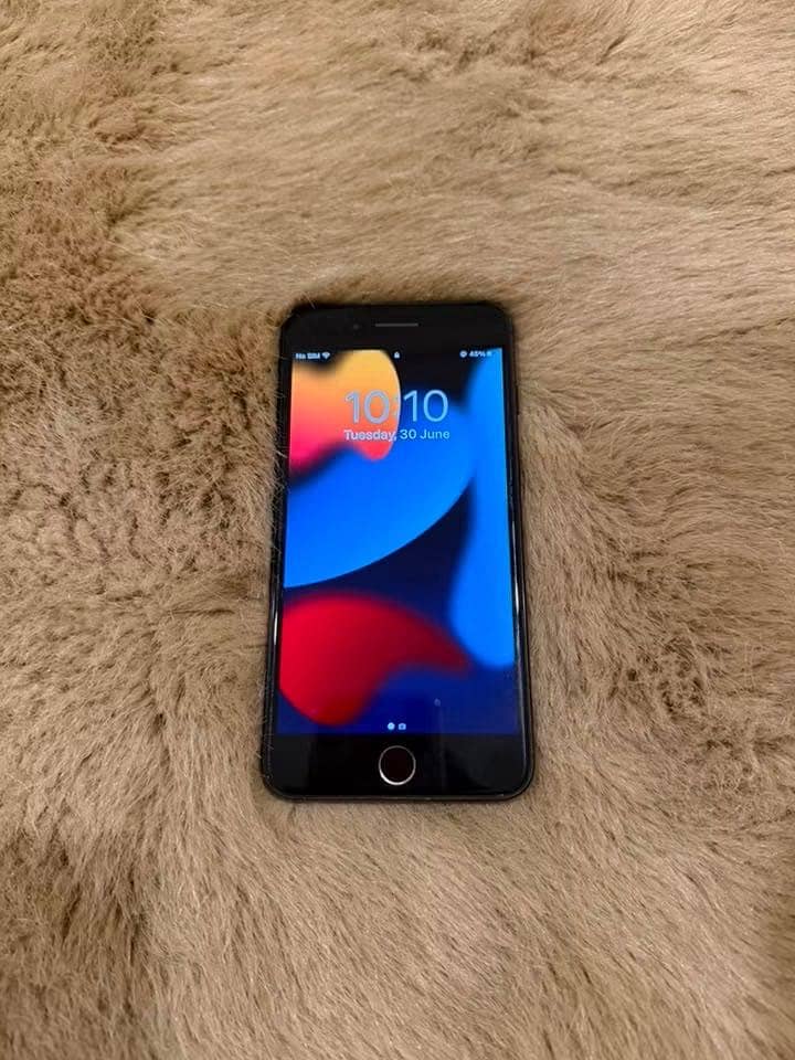 Apple iPhone 7 Plus 7
