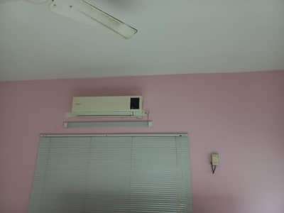 Orient 1.5 ton split ac . . non inverter