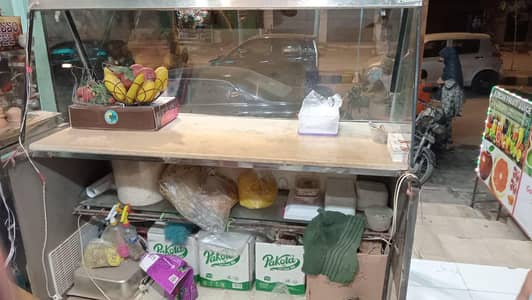 Commercial Glass Display Counter for Sale (Sasti Deal)
