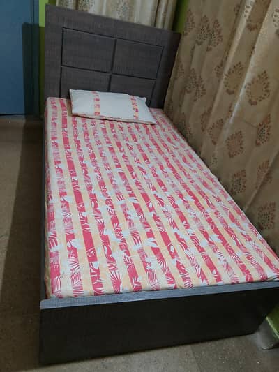 single bed for sale