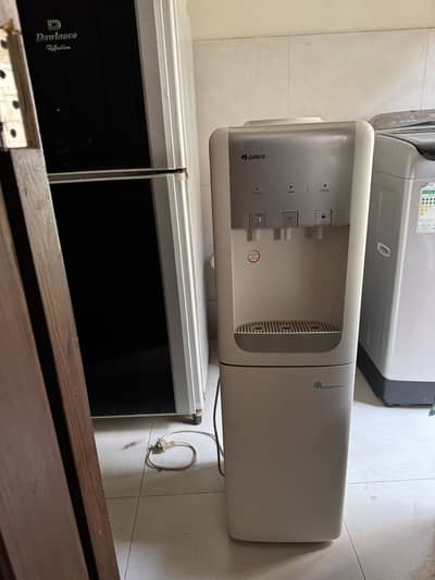 GREE WATER DISPENSER