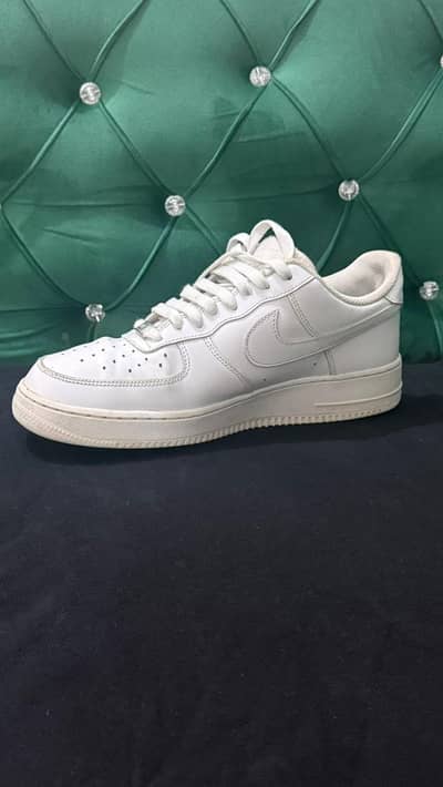 Nike air force 1 white color