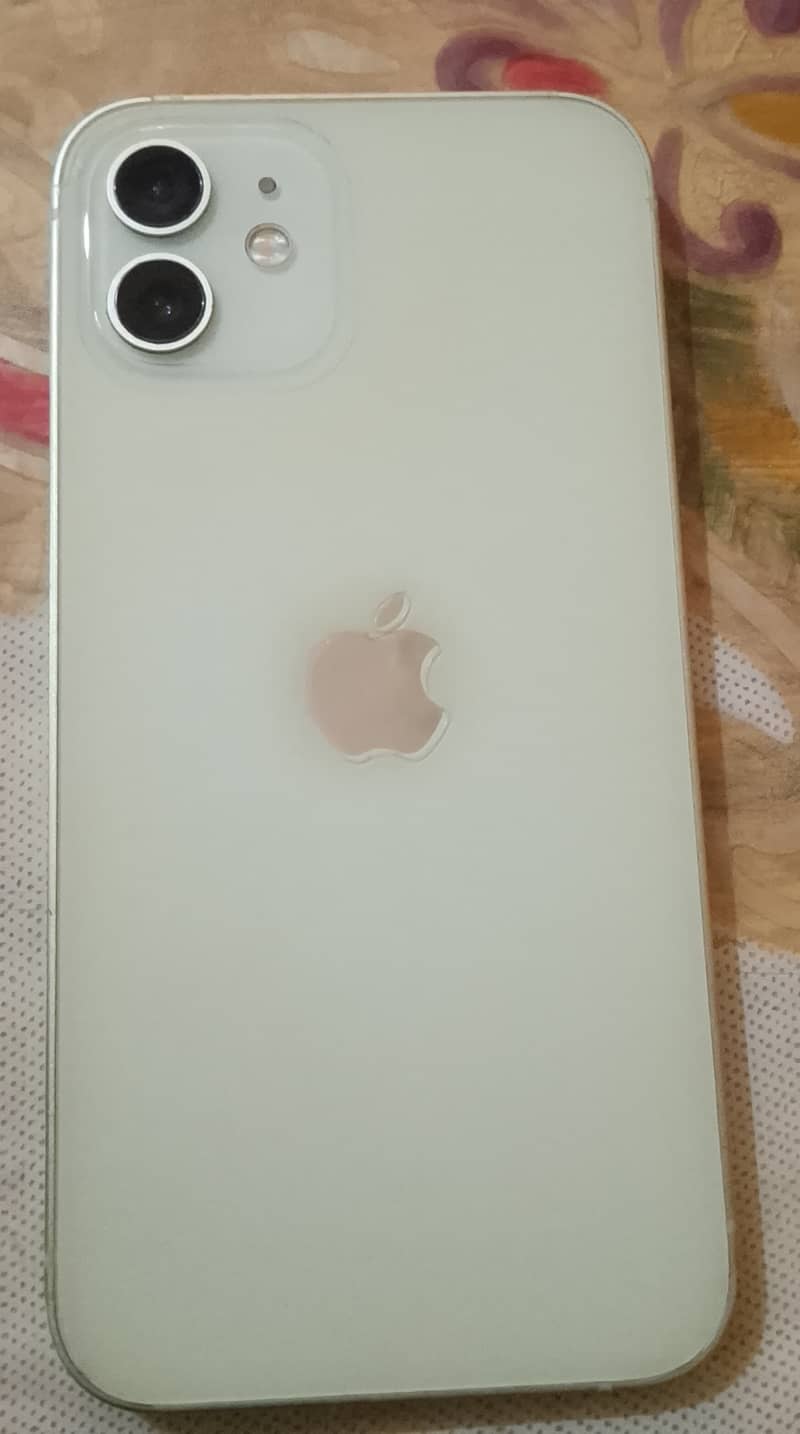 iPhone 12 1