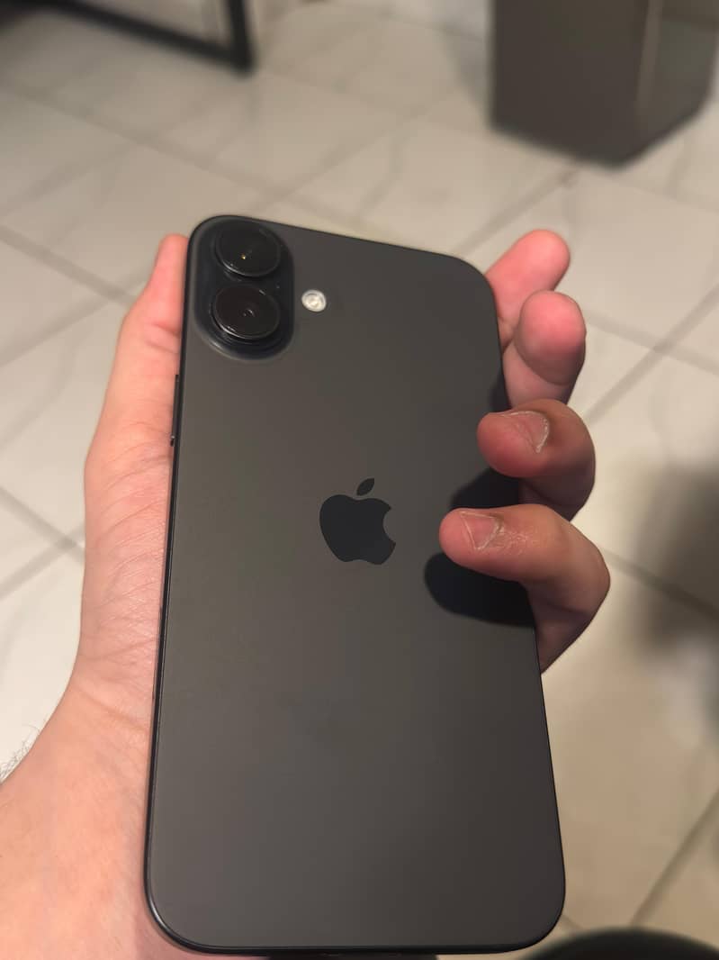Iphone 16 plus 0