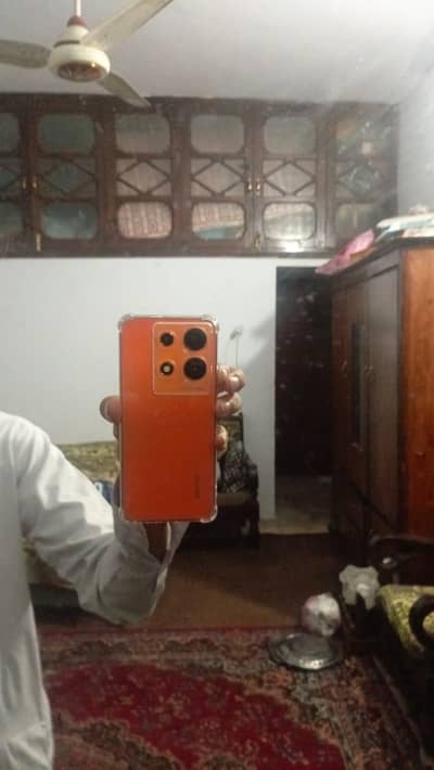 Infinix Note 30