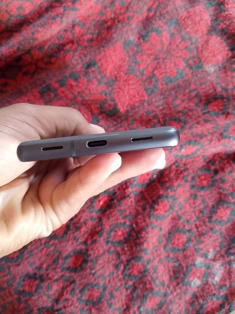 Google Pixel 7a 3