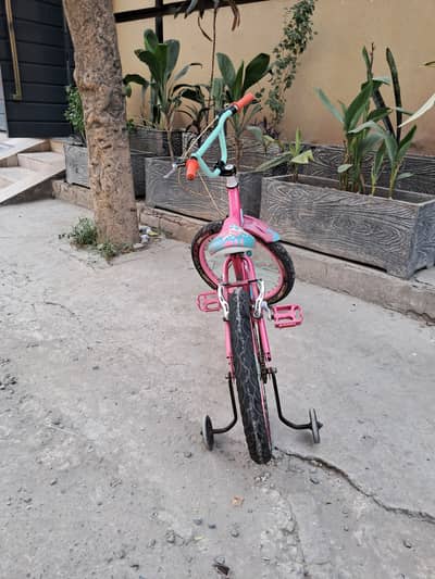 Bicycle for sale of girls