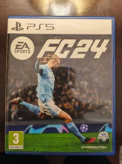 PS5 FC 24 and GOW Ragnarok in scratchless condition