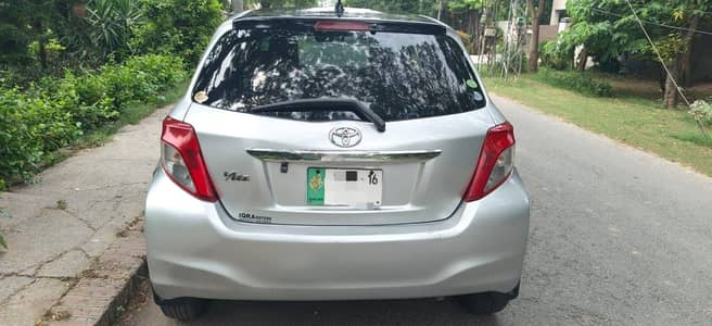 Toyota Vitz 2016