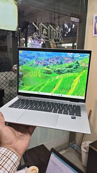 HP EliteBook x360 1040 G10 14 inch 2 in 1 Notebook PC